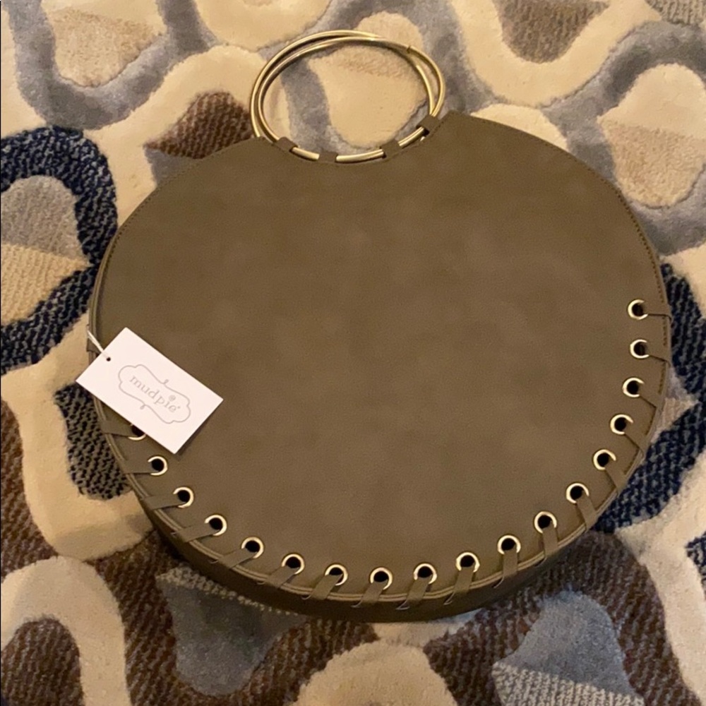 Circle tote